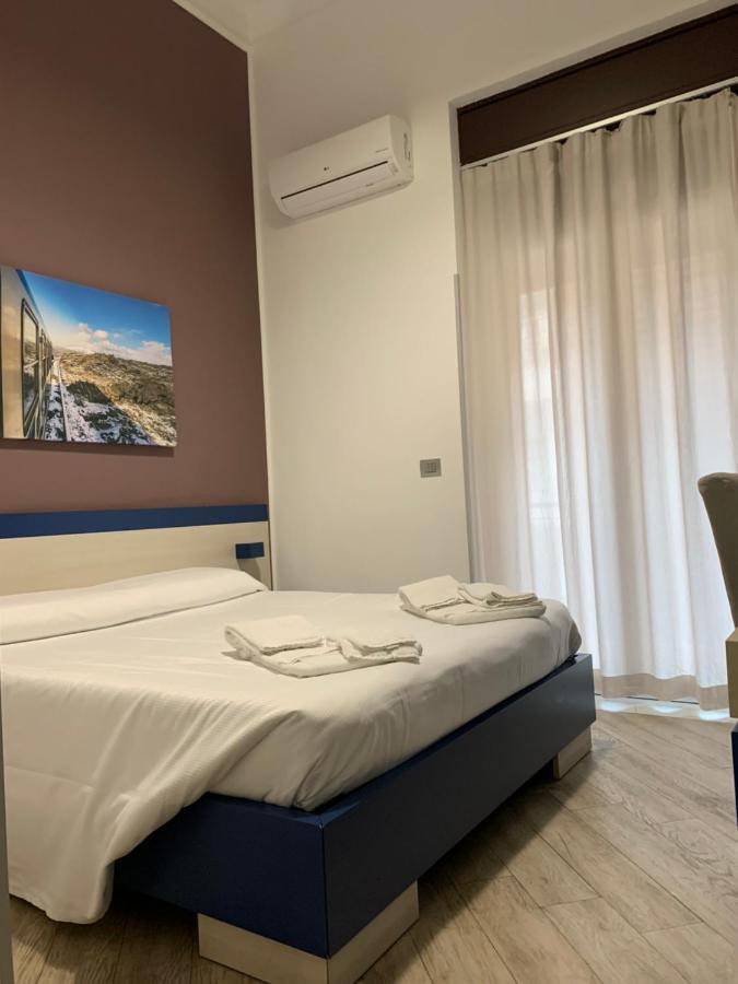Guesthouse Ughetti 21 Κατάνια Εξωτερικό φωτογραφία