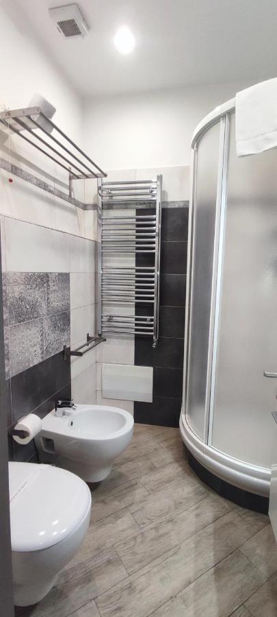 Guesthouse Ughetti 21 Κατάνια Εξωτερικό φωτογραφία