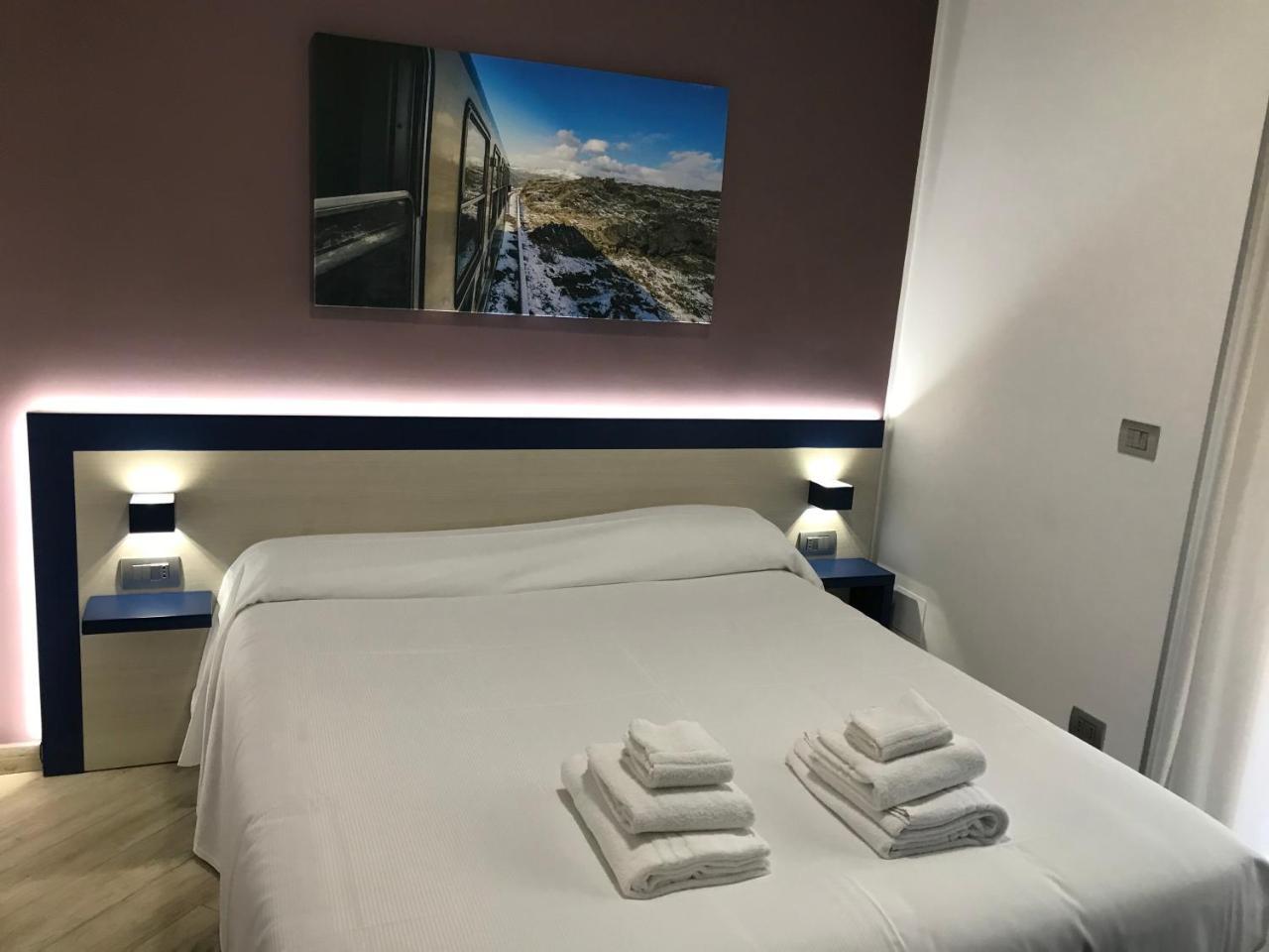 Guesthouse Ughetti 21 Κατάνια Εξωτερικό φωτογραφία