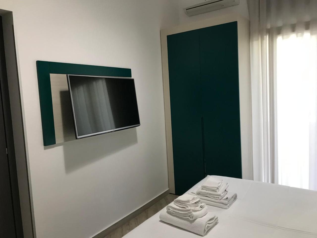 Guesthouse Ughetti 21 Κατάνια Εξωτερικό φωτογραφία
